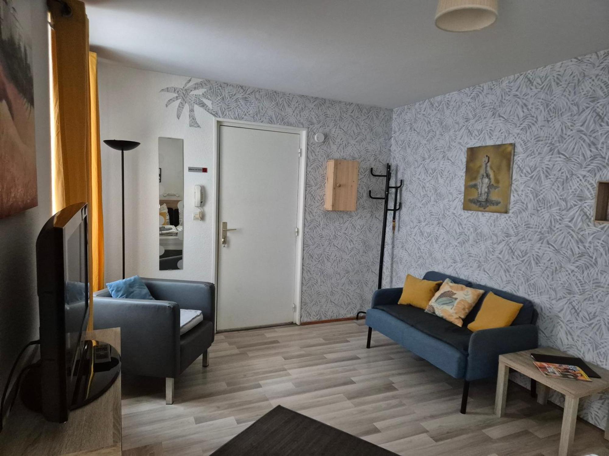 1 Rue Des Romains Studio Meuble Clauss Niederbronn-les-Bains Dış mekan fotoğraf